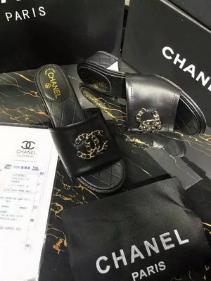 CHANEL Slippers Women--027